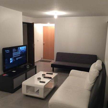 Luxury Dijon Apartment ภายนอก รูปภาพ